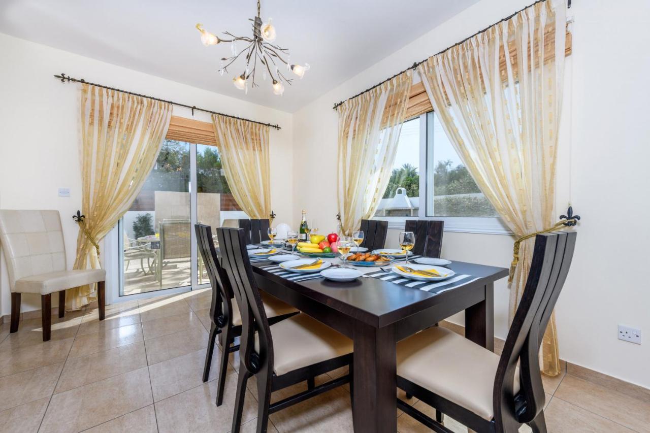Zacharia Villas 普罗塔拉斯 外观 照片