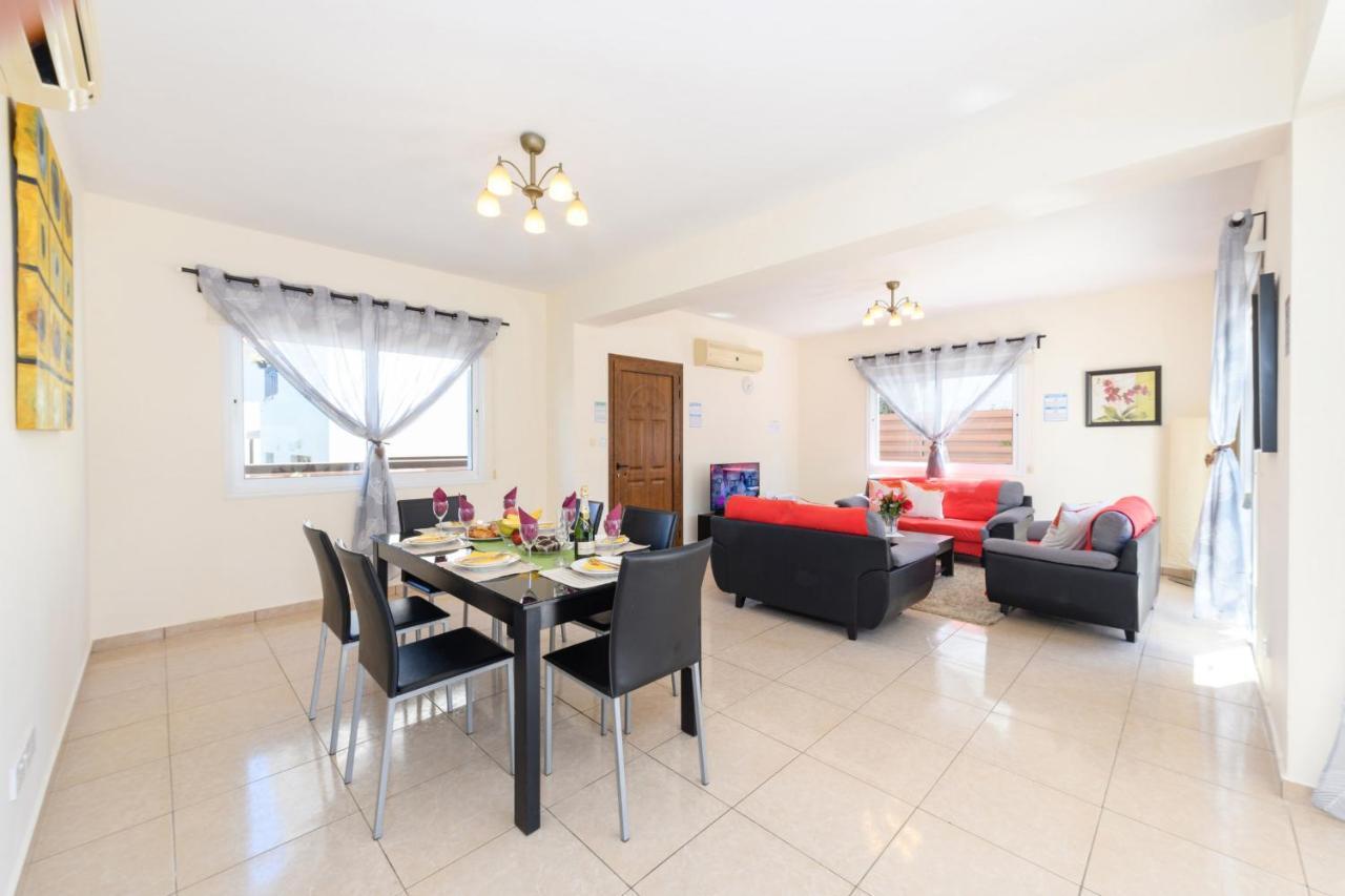 Zacharia Villas 普罗塔拉斯 外观 照片