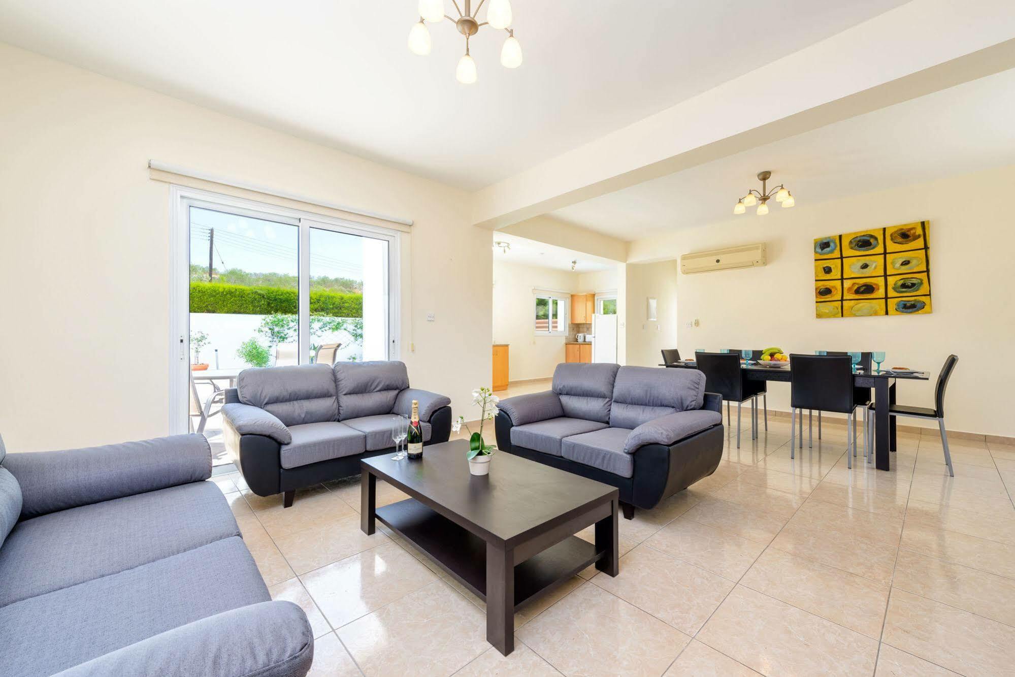 Zacharia Villas 普罗塔拉斯 外观 照片